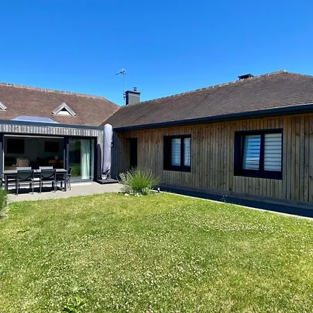Very Pleasant Single-storey For 6 People Villa
