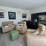 Villa Very Pleasant Single-storey For 6 People Cucq