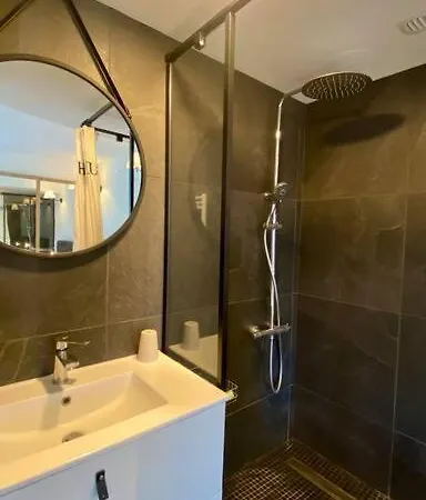 Very Pleasant Single-storey For 6 People *