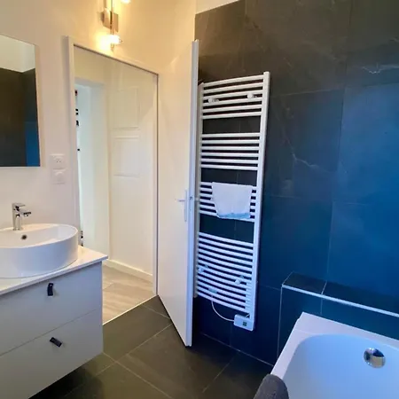 Very Pleasant Single-storey For 6 People Villa *