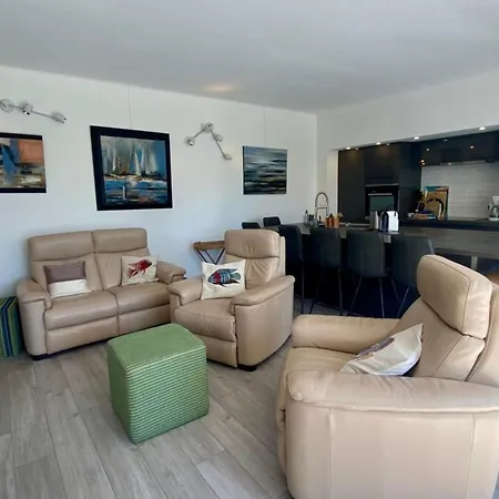 Very Pleasant Single-storey For 6 People Villa Cucq